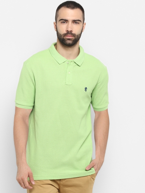 

Red Tape Men Green Solid Polo Collar T-shirt