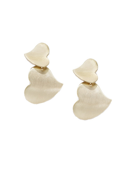 

OOMPH Gold-Toned Handcrafted Heart Shaped Drop Earrings