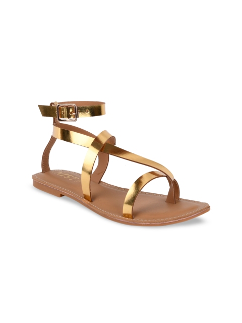 

GNIST Women Gold-Toned Solid One Toe Flats