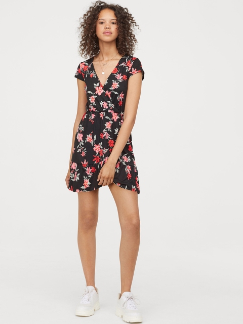 

H&M Women Black & Red Wrap Dress