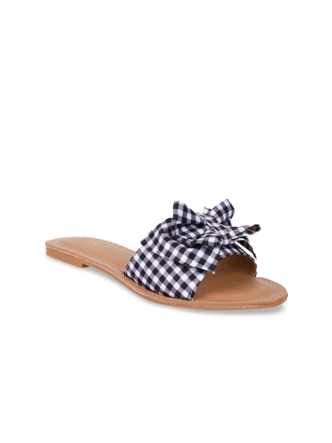 

GNIST Women Black & White Printed Open Toe Flats