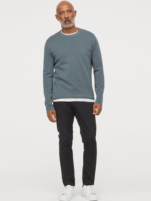 

H&M Men Black Solid Slim Cotton Chinos