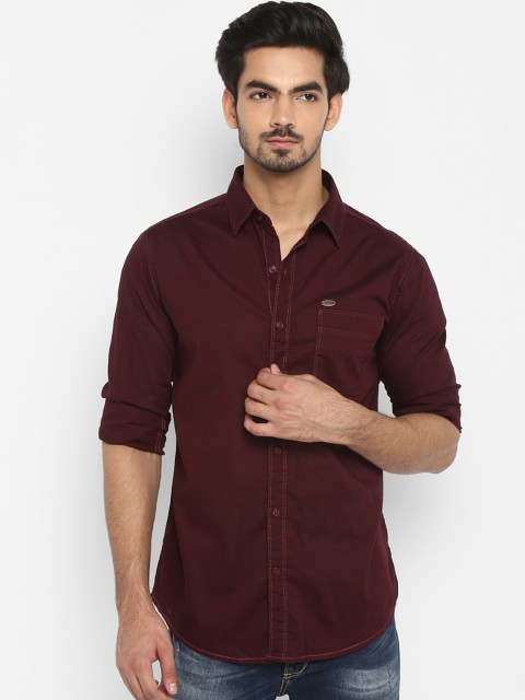 

Mufti Men Burgundy Slim Fit Solid Casual Shirt