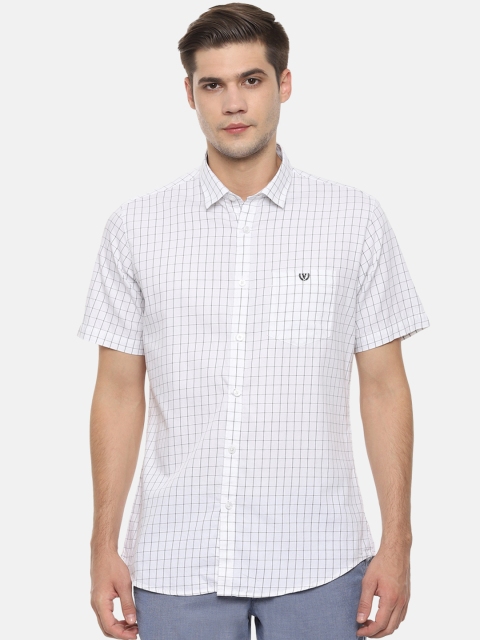 

Van Heusen Sport Men White & Black Slim Fit Checked Casual Shirt