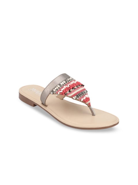 

Mode by Red Tape Women Pink & Gunmetal-Toned Woven Design T-Strap Flats