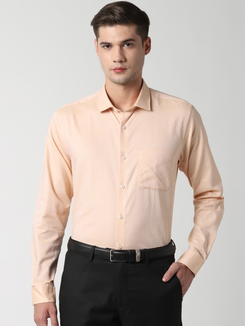 

Peter England Men Peach-Coloured Regular Fit Self Design Formal Shirt
