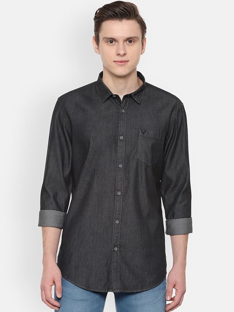 

Solly Jeans Co. Men Black Regular Fit Solid Casual Shirt