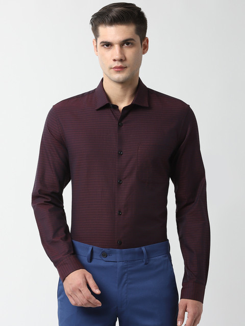 

Peter England Men Maroon Slim Fit Self Design Formal Shirt
