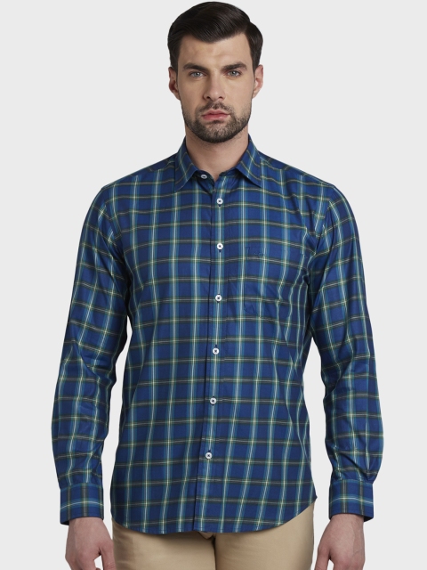 

ColorPlus Men Blue & Green Tailored Fit Checked Casual Shirt