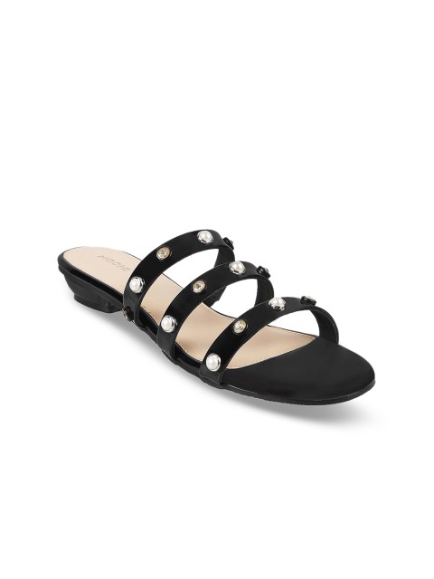 

Mochi Women Black Solid Heels