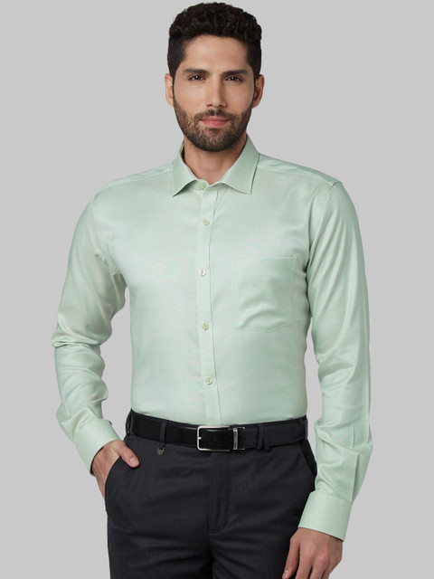

Park Avenue Men Green Slim Fit Solid Casual Shirt
