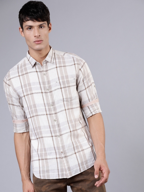 

LOCOMOTIVE Men Beige & Brown Slim Fit Checked Casual Shirt