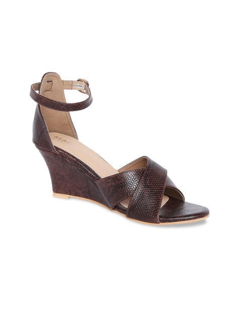 

Kenneth Cole Women Brown Snakeskin Textured Heels