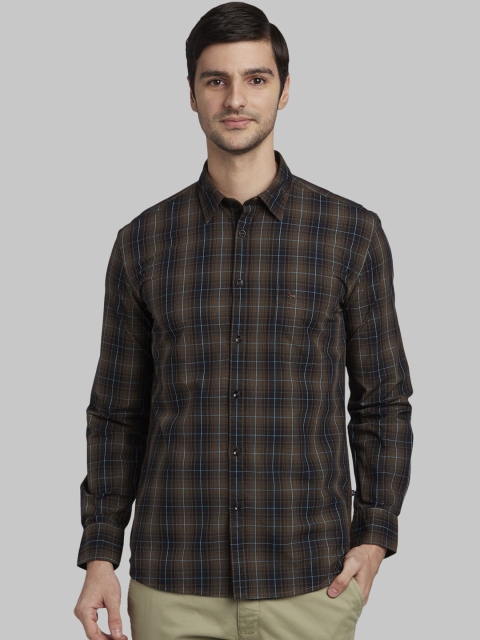 

Parx Men Brown & Black Slim Fit Checked Casual Shirt