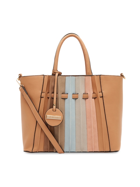 

GIORDANO Beige Striped Handheld Bag