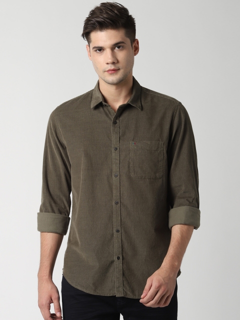

Peter England Casuals Men Olive Green Slim Fit Solid Casual Shirt