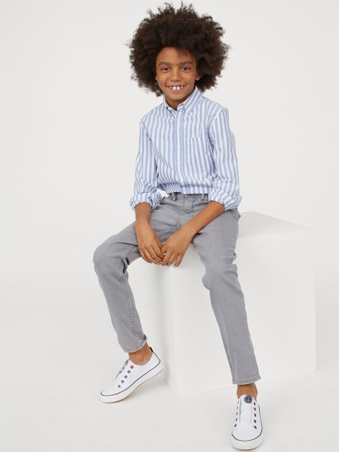 

H&M Boys Grey Solid Skinny Fit Jeans