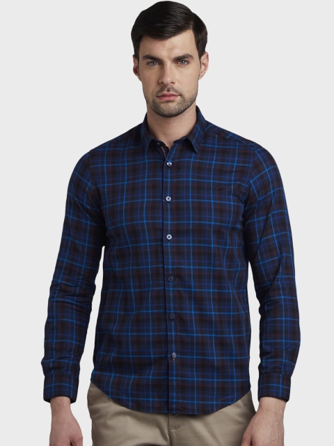

ColorPlus Men Blue & Red Slim Fit Checked Casual Shirt