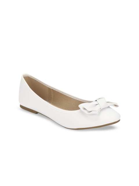 

Truffle Collection Women White Solid Ballerinas