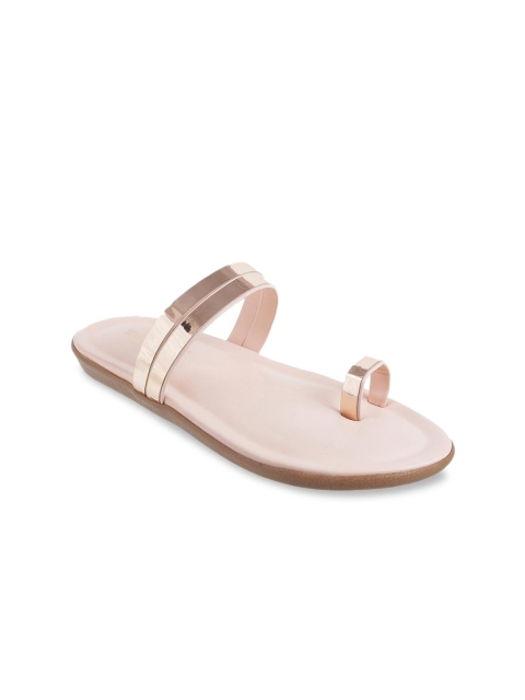 

WALKWAY Women Gold-Toned Solid One Toe Flats