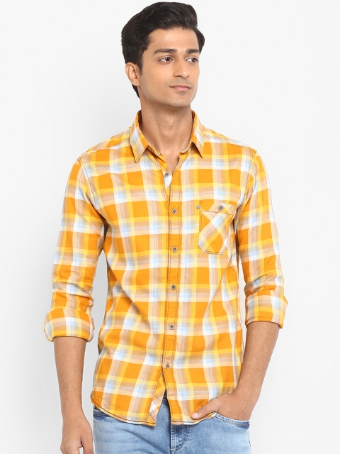 

Mufti Men Mustard Yellow & White Slim Fit Checked Casual Shirt