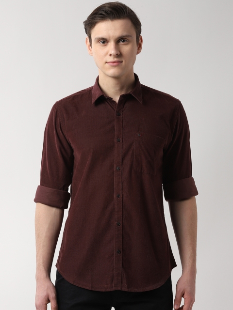 

Peter England Casuals Men Maroon Slim Fit Solid Casual Shirt
