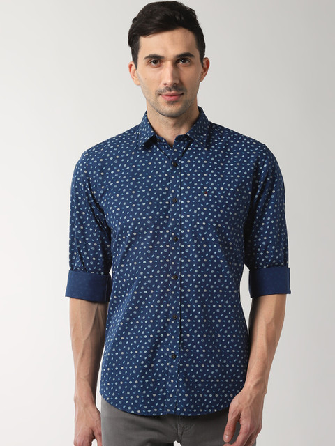 

Peter England Casuals Men Navy Blue Slim Fit Printed Casual Shirt