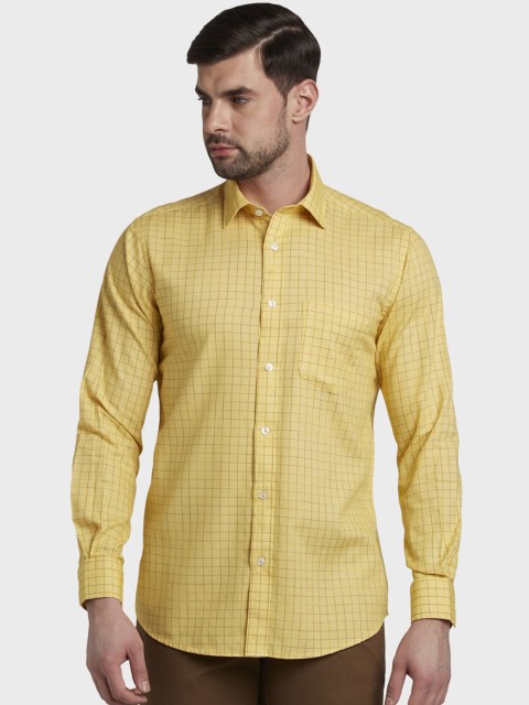 

ColorPlus Men Yellow Tailored Fit Checked Casual Shirt