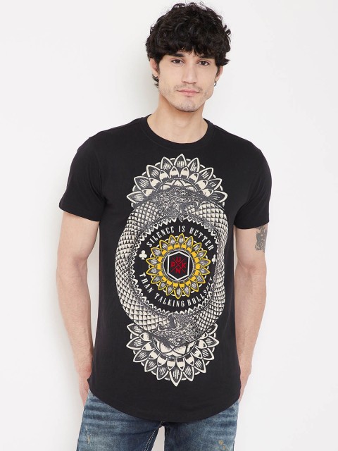 

PUNK Men Black Printed Round Neck T-shirt