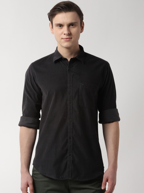 

Peter England Casuals Men Black Slim Fit Solid Casual Shirt