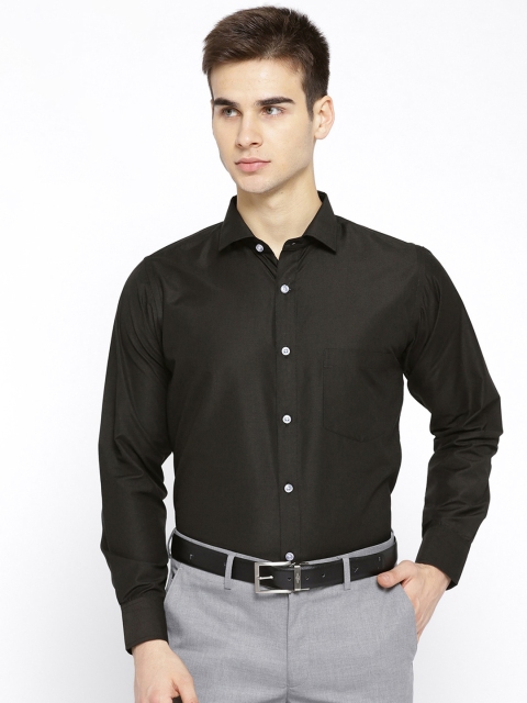 

Shaftesbury London Men Black Smart Slim Fit Solid Semiformal Shirt
