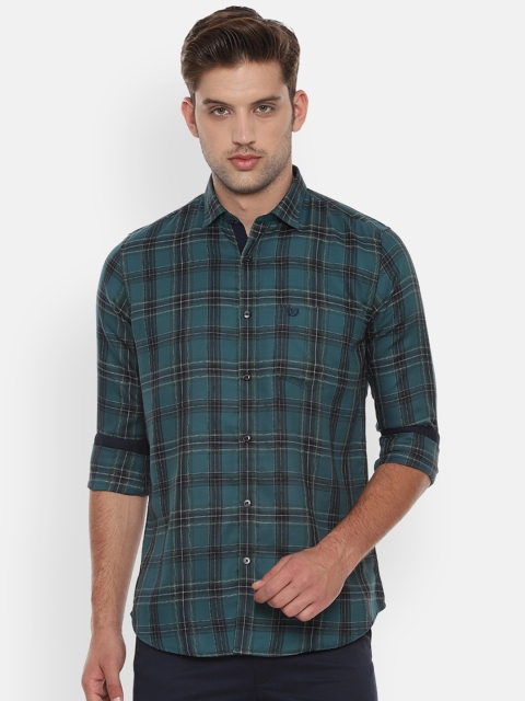

Van Heusen Sport Men Green & Black Slim Fit Checked Casual Shirt