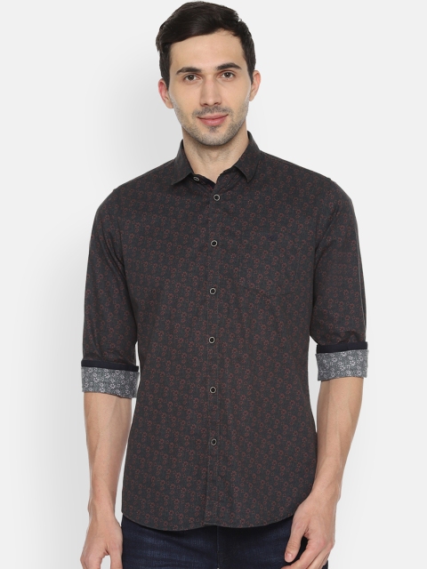 

Van Heusen Sport Men Green & Copper-Toned Slim Fit Printed Casual Shirt