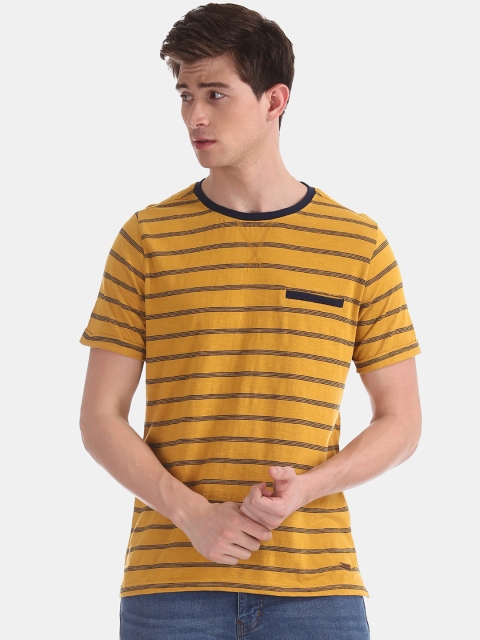 

Cherokee Men Mustard Yellow Striped Round Neck T-shirt