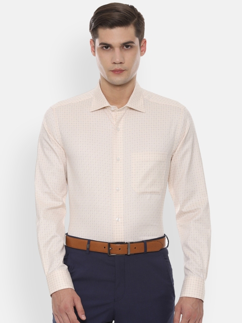 

Louis Philippe Men Peach-Coloured Regular Fit Checked Formal Shirt