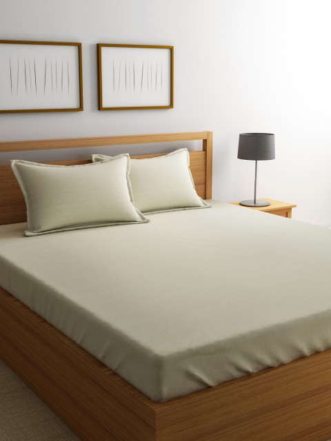 

Portico New York Beige Geometric 300 TC Cotton 1 Queen Bedsheet with 2 Pillow Covers
