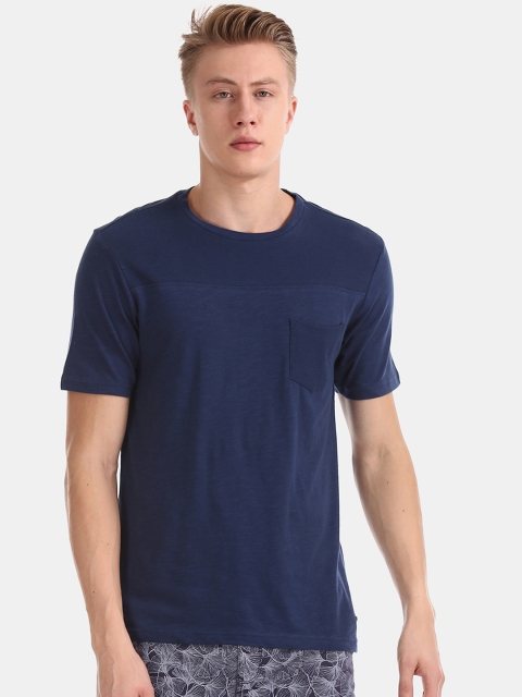 

Cherokee Men Navy Blue Solid Slim-Fit Round Neck T-shirt