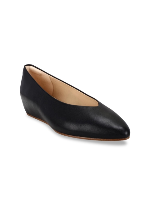 

Clarks Women Black Solid Leather Pumps