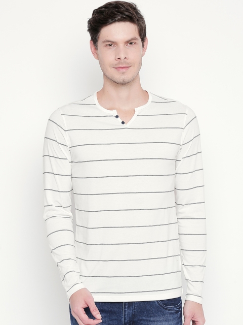 

Urban Ranger by pantaloons Men Off-White Striped Round Neck T-shirt