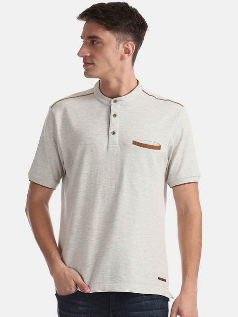 

Cherokee Men Beige Solid Henley Neck T-shirt
