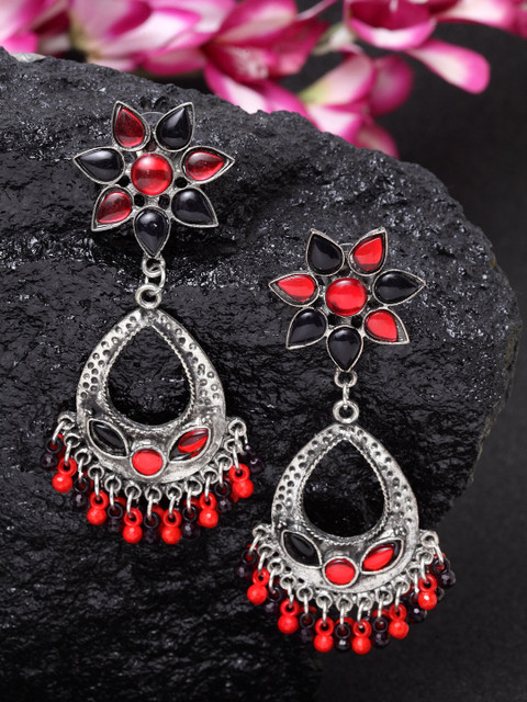 

Moedbuille Women Silver-Plated Red & Black Handcrafted Floral Drop Earrings