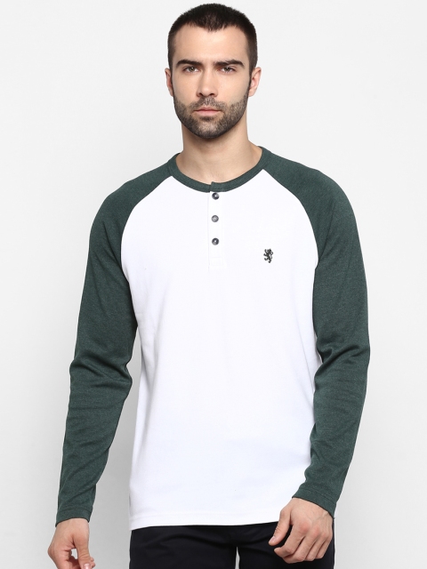 

Red Tape Men White & Green Solid Henley Neck T-shirt