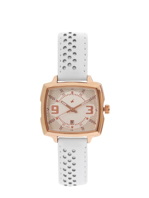 

Fastrack Women Rose Gold Analogue Watch 6167WL01