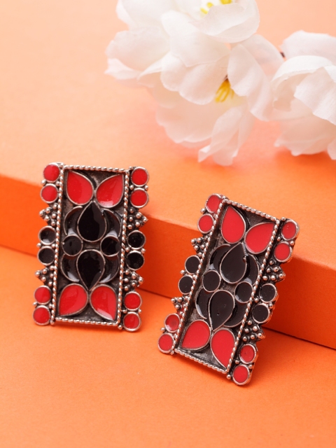 

Moedbuille Red & Black Handcrafted Handcrafted Floral Studs