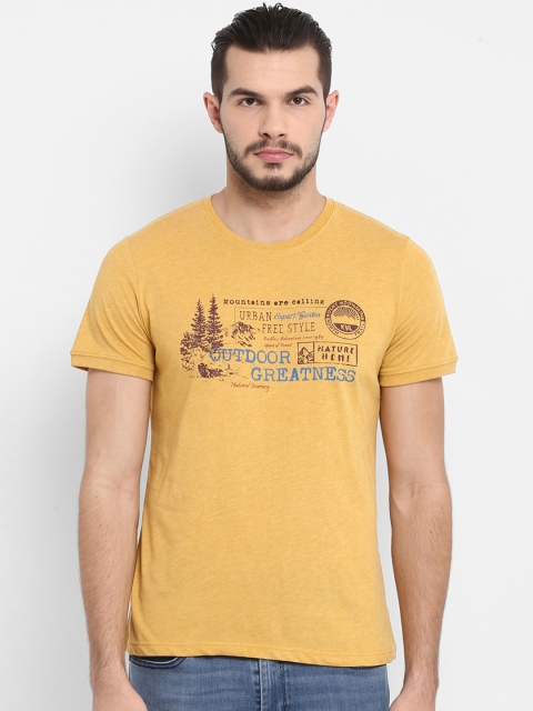 

KVL Men Yellow Printed Round Neck T-shirt