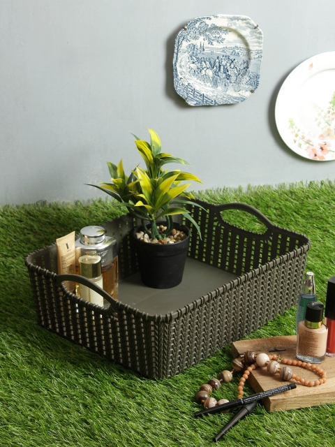 

House Of Accessories Brown Solid Plastic Desk Organiser