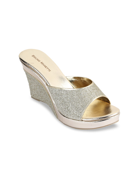 

Bruno Manetti Women Gold-Toned Shimmer Heels