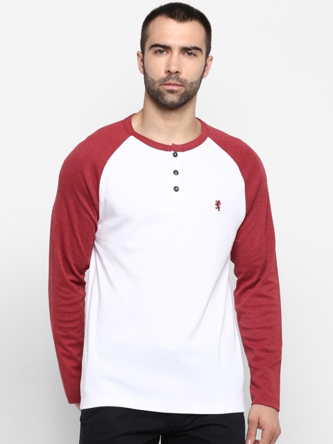 

Red Tape Men White & Red Solid Henley Neck T-shirt