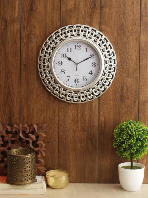 

House Of Accessories White Solid Round Analogue Wall Clock