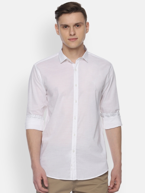 

V Dot Men White Slim Fit Solid Casual Shirt